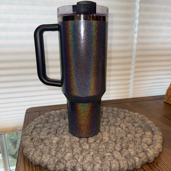 Stanley Midnight Glitz 40oz - Picture 2 of 3